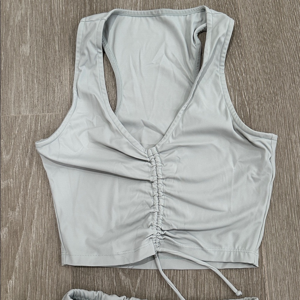 Devon Windsor Light Gray Workout Set - image 2